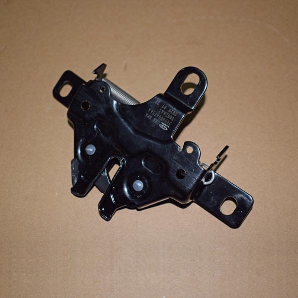509000473AA-1-1.jpg قفل درب موتور - ام وی ام X33S - Image 1
