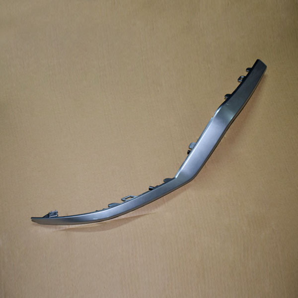 602000947AAAKR-1.jpg زه نقره ایی سپر جلو راست - تیگو ۷ پرو - Image 1