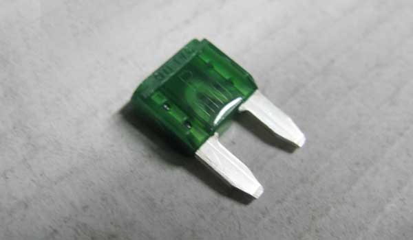 A11-3722017BB.jpg فیوز ۳۰ آمپری - Image 1