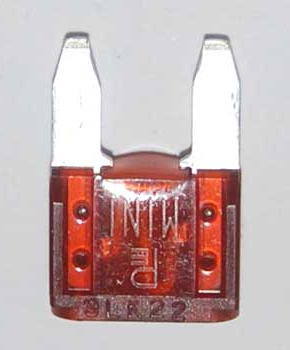 A11-3722021BB-1.png فیوز ۱۰ آمپر - ۵۵۰ - Image 1