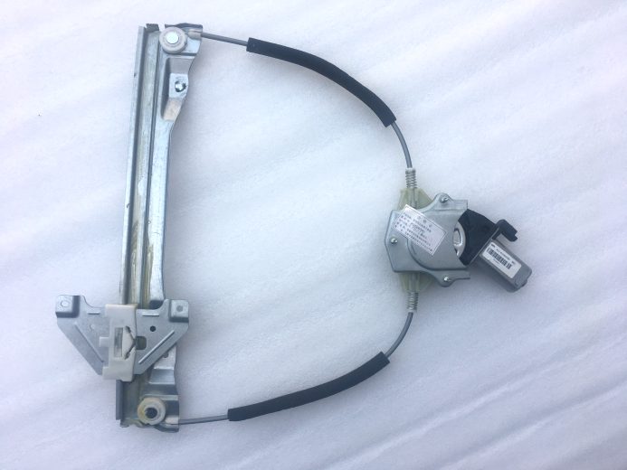 A13-6104020BD.jpg مجموعه شیشه بالابر درب جلو راست - ۳۱۵ - Image 1