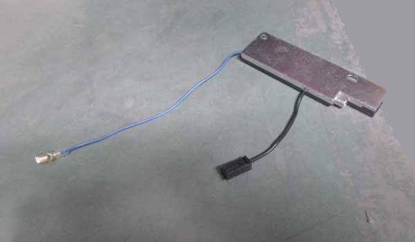 A21-7903011.jpg آمپلی فایر آنتن رادیو - ام وی ام ۵۳۰ - Image 1