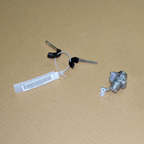 J60-6105500BC-2.jpg مغزی قفل درب با کلید مکانیکی - آریزو ۵ - Image 1