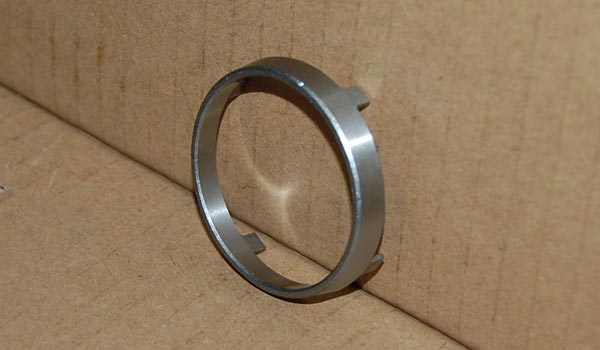 QR512-1701437A.jpg رینگ کشوئی دنده ۱ و ۲ - ام وی ام ۱۱۰ سه سیلندر - Image 1