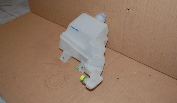 QR512E-1707016.jpg مخزن روغن هیدرولیک AMT - ام وی ام ۱۱۰ اتومات - Image 1