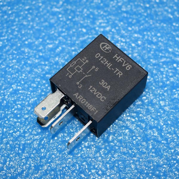 T17-3735030HF.jpg رله - آریزو ۶ - Image 1