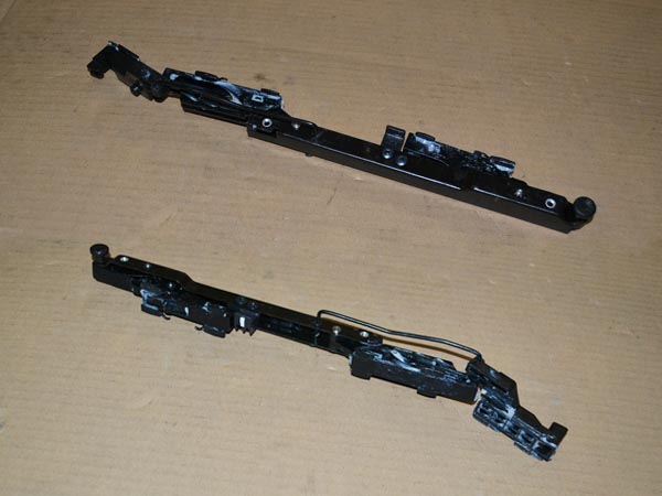 T21-5703126.jpg ریل راست سانروف - تیگو ۵ - Image 1