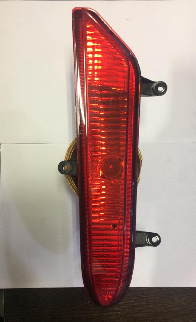 مه شکن غقب چپ لیفان 520 وارداتی مه شکن غقب چپ لیفان 520 وارداتی