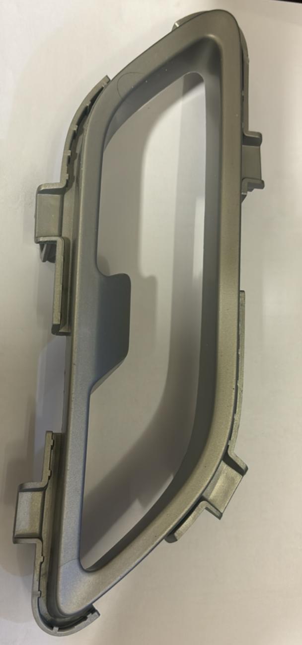 قاب اگزوز راست X33 کراس شرکتی قاب اگزوز راست X33 کراس شرکتی