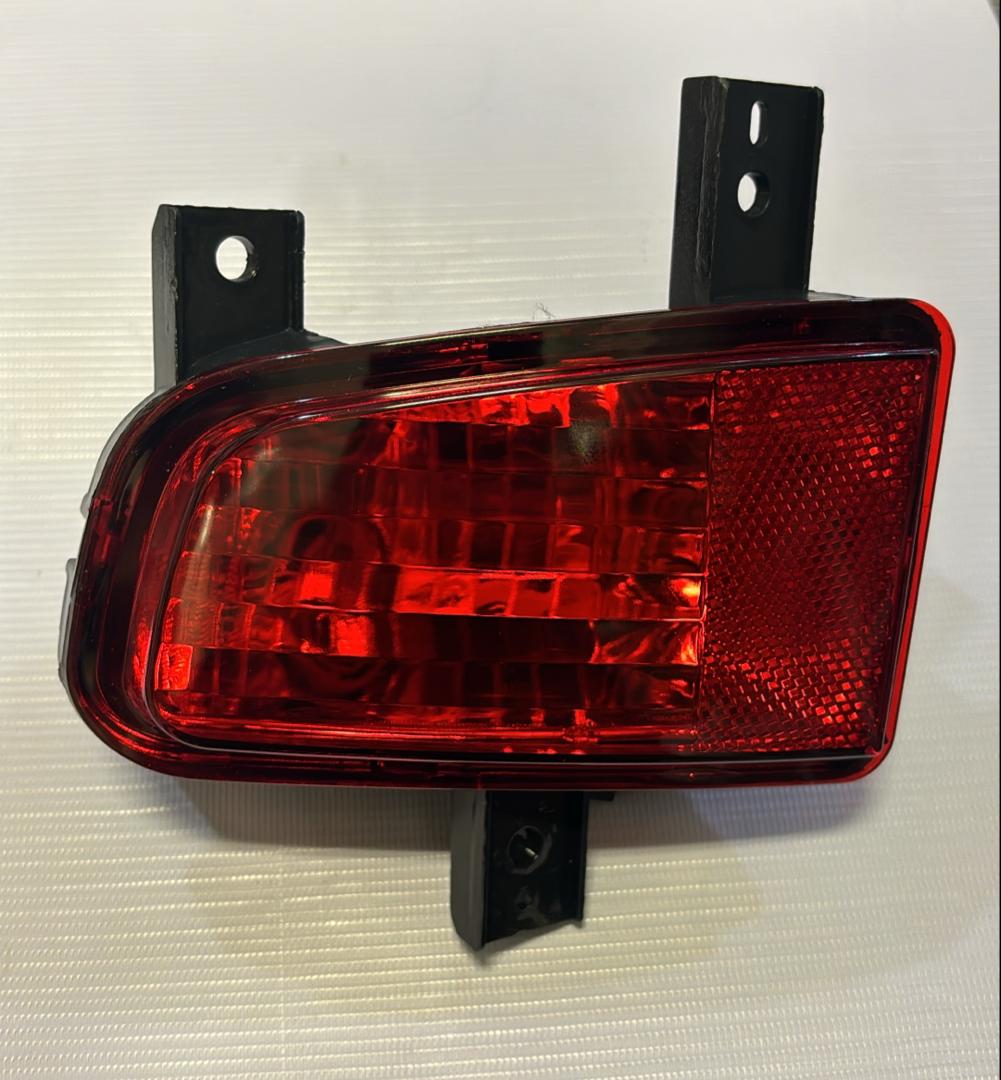 مه شکن عقب راست چانگان CS35 اصلی مه شکن عقب راست چانگان CS35 اصلی