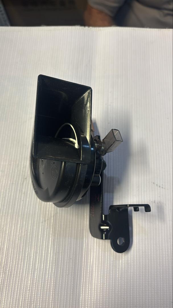 بوق تن پایین آریزو 6 پرو شرکتی-6- بوق تن پایین آریزو 6 پرو شرکتی