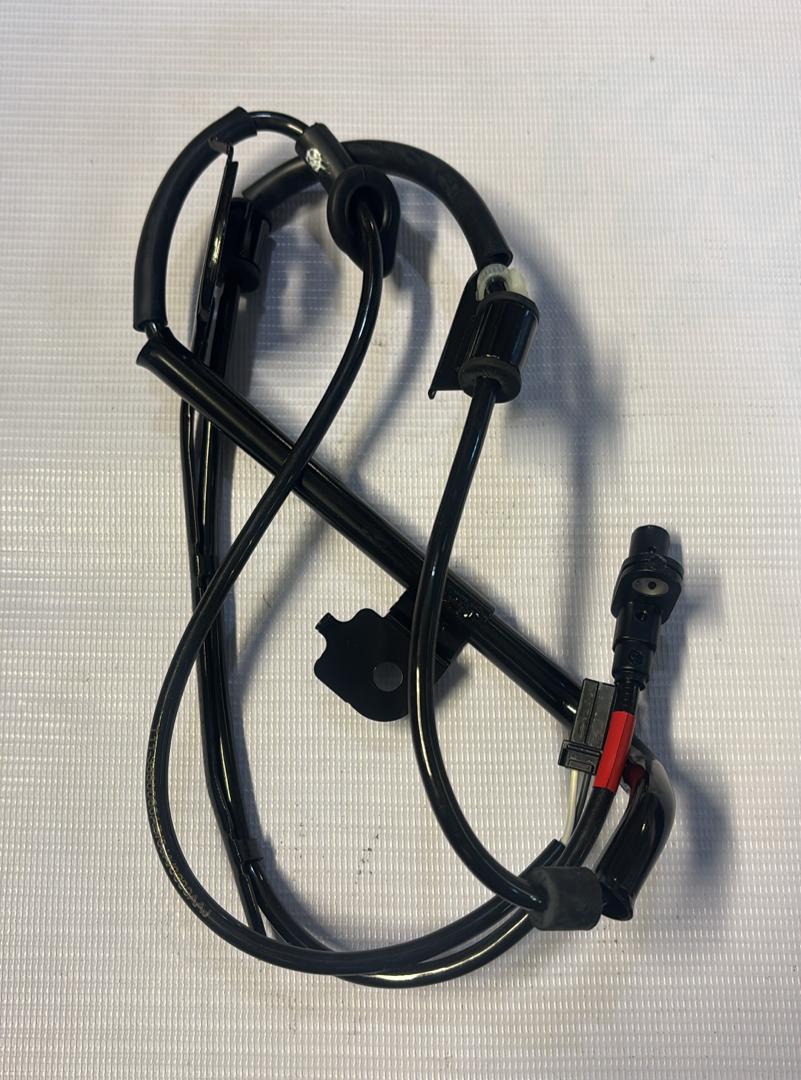 سنسور ABS چرخ عقب راست X33 شرکتی سنسور ABS چرخ عقب راست X33 شرکتی