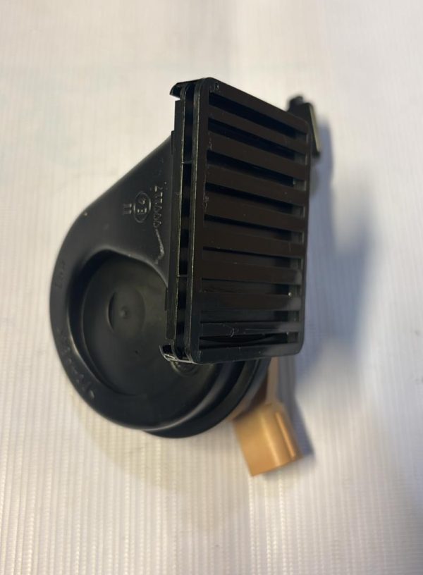 بوق تن پایین آریزو 8 شرکتی